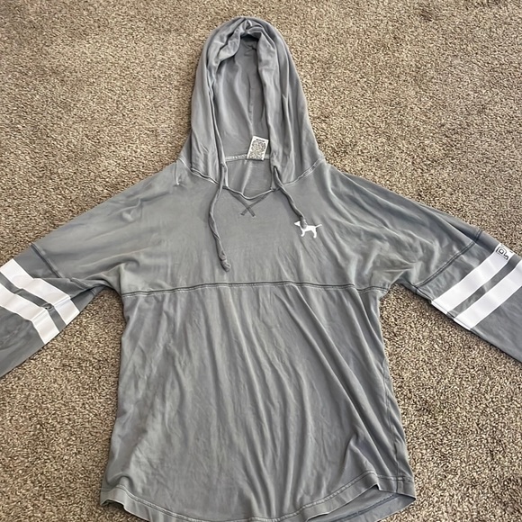 Grey light weight hooded long sleeve, size S (oversized fit) - Picture 1 of 7